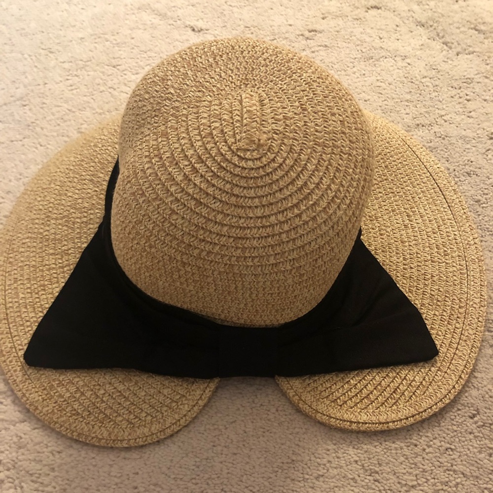 Straw hat - Picture 2 of 4